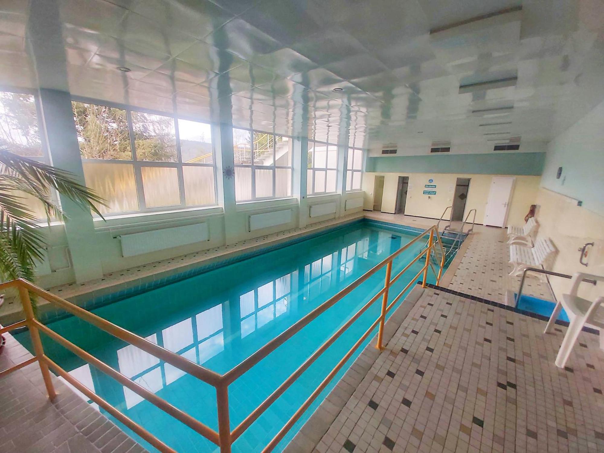 Fewo Mit Pool In ไบเออร์สบรอนน์ ภายนอก รูปภาพ